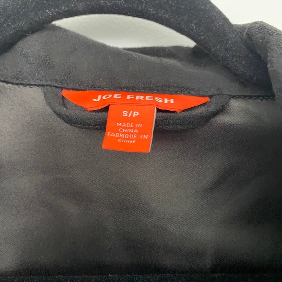 Swayed black cropped jacket - Picture 2 of 5